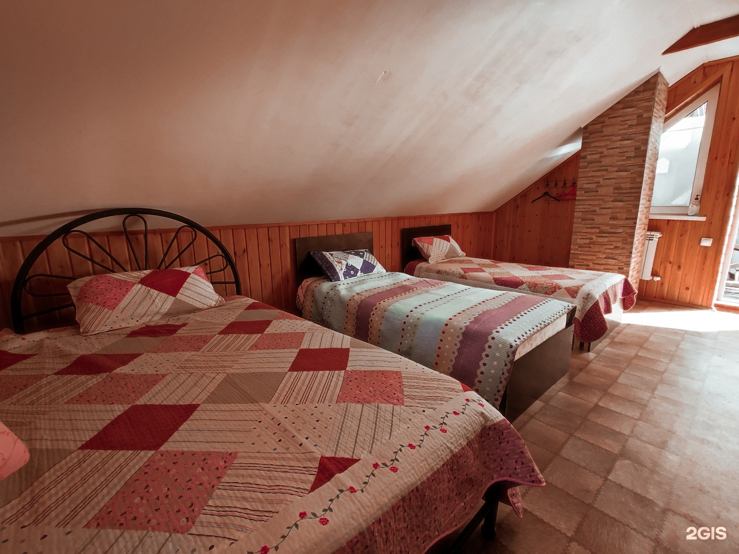 Стандартный номер в мансарде - фото 3