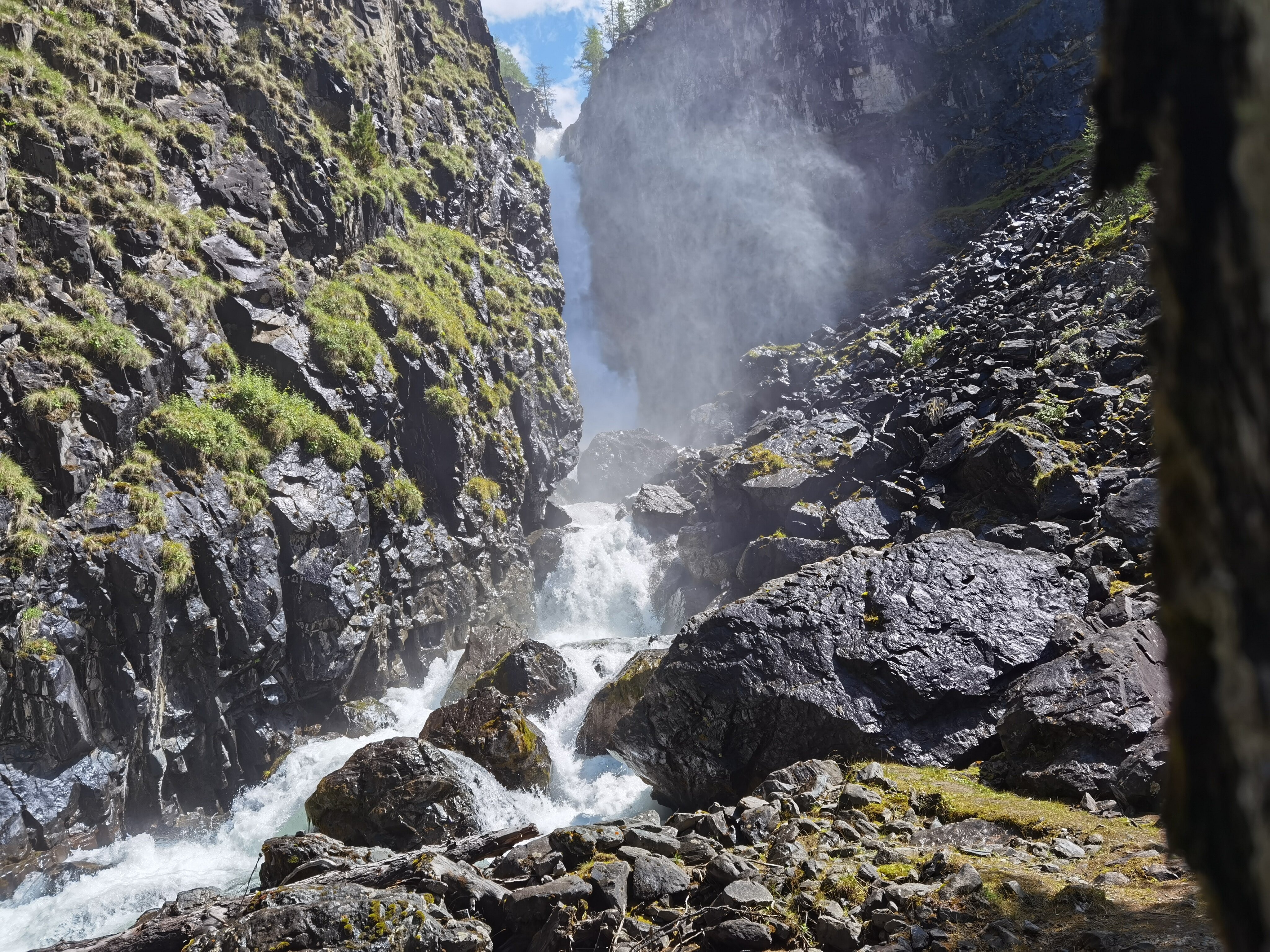 Водопад Текелю - фото 1