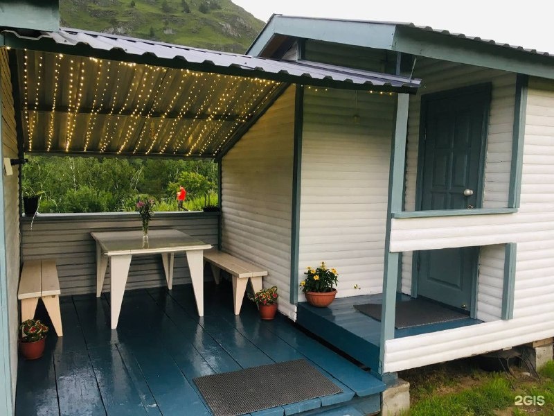 Трехместный номер с двуспальной и односпальной кроватями - фото 1