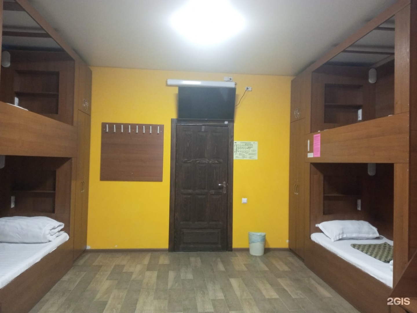 Койко-место в мужском номере на 8 человек - фото 2