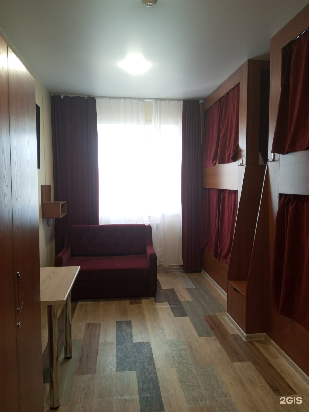 Койко-место в женском номере на 4 человека - фото 4