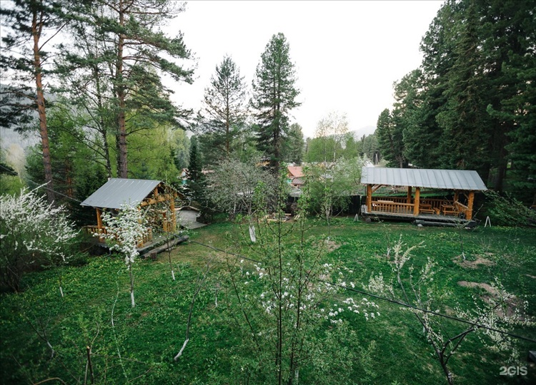 Стандарт с видом на территорию с двуспальной кроватью - фото 7