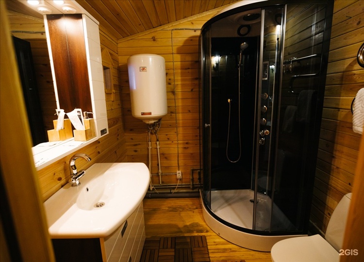 Стандарт с видом на территорию с двуспальной и односпальной кроватью - фото 4