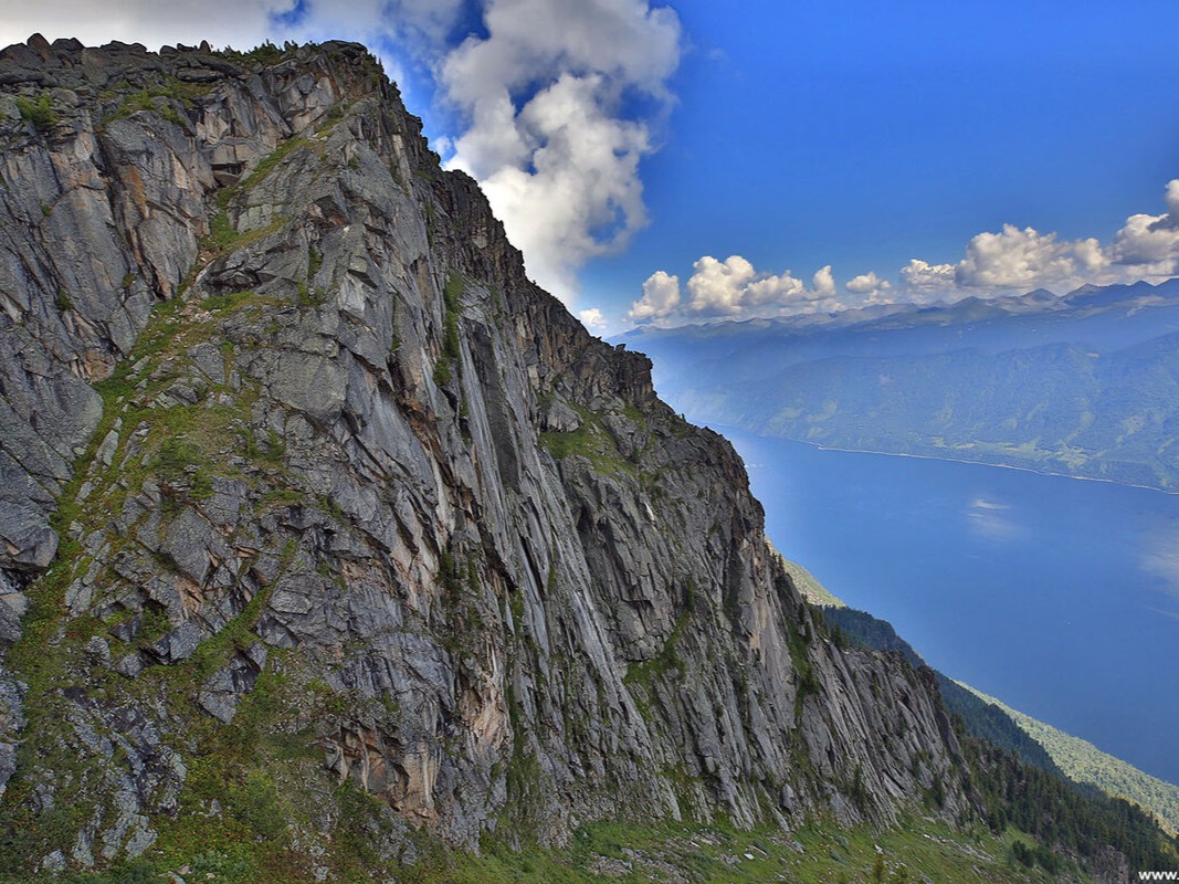 Гора Алтын-Туу (Золотая гора) - фото 2