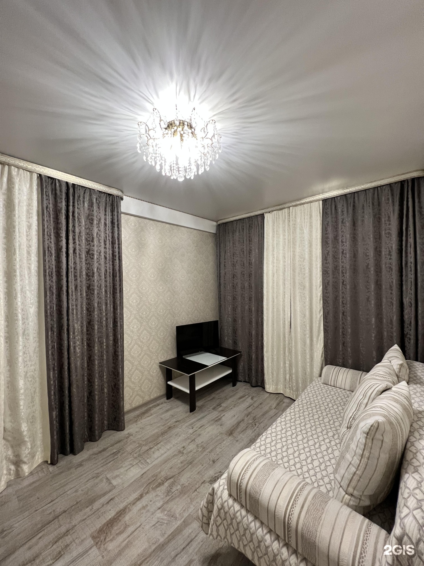 Уютные апартаменты - фото 4