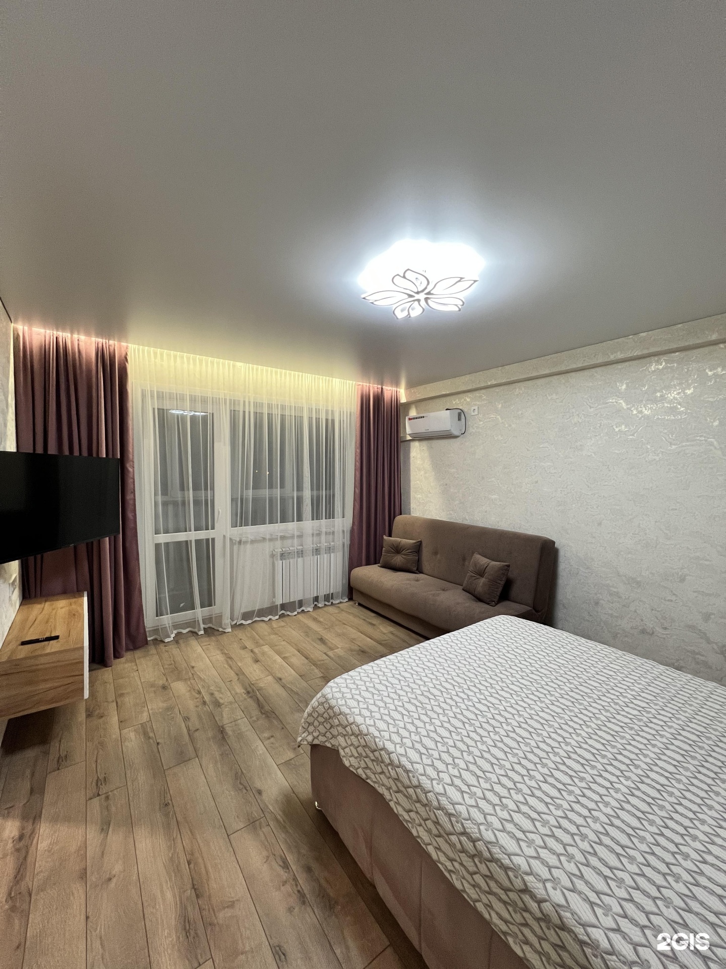 Уютные апартаменты - фото 6