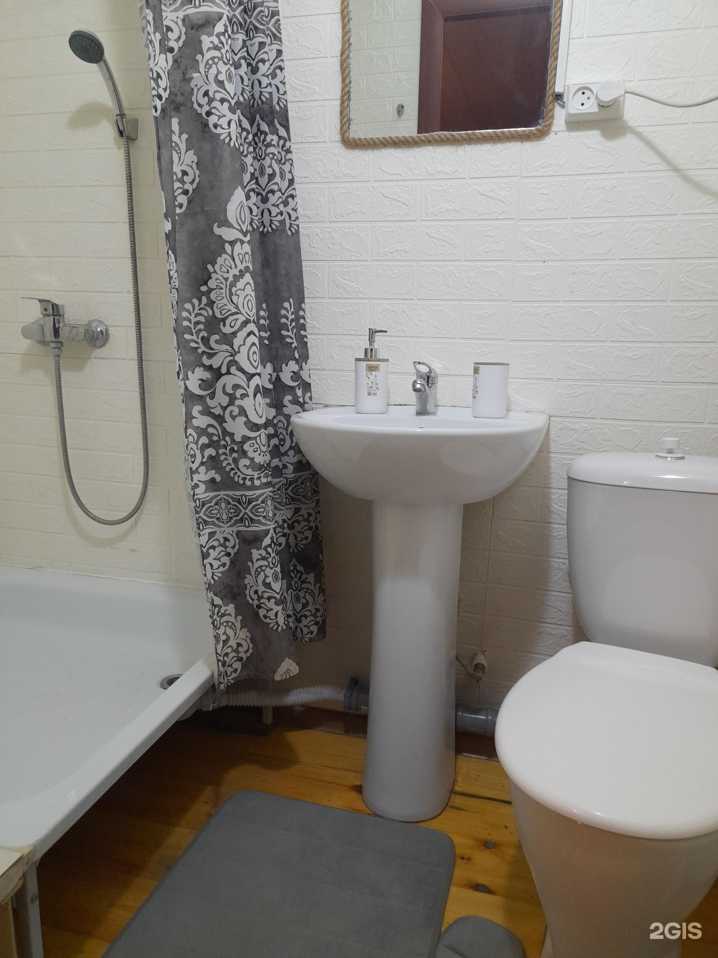 Номер четырехместный эконом - фото 6