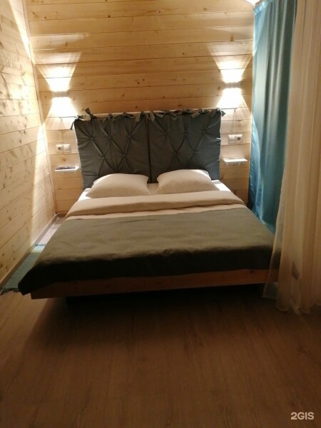 Дом с двуспальной кроватью и видом на горы - фото 3