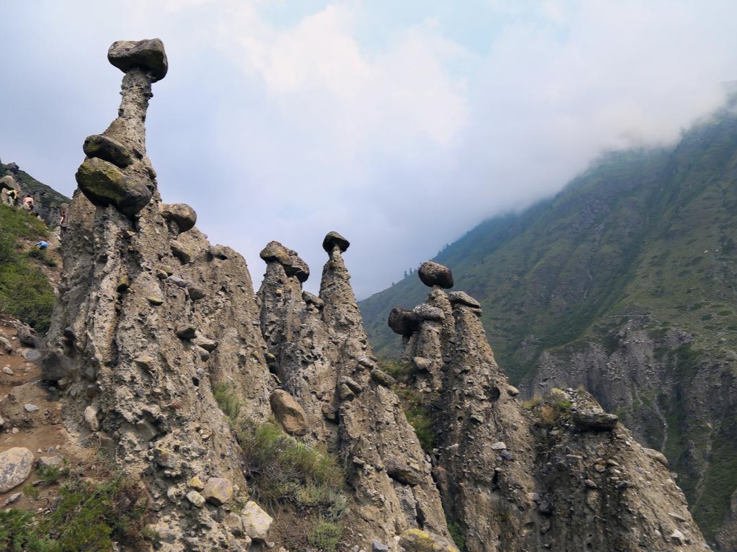 Каменные грибы - фото 2