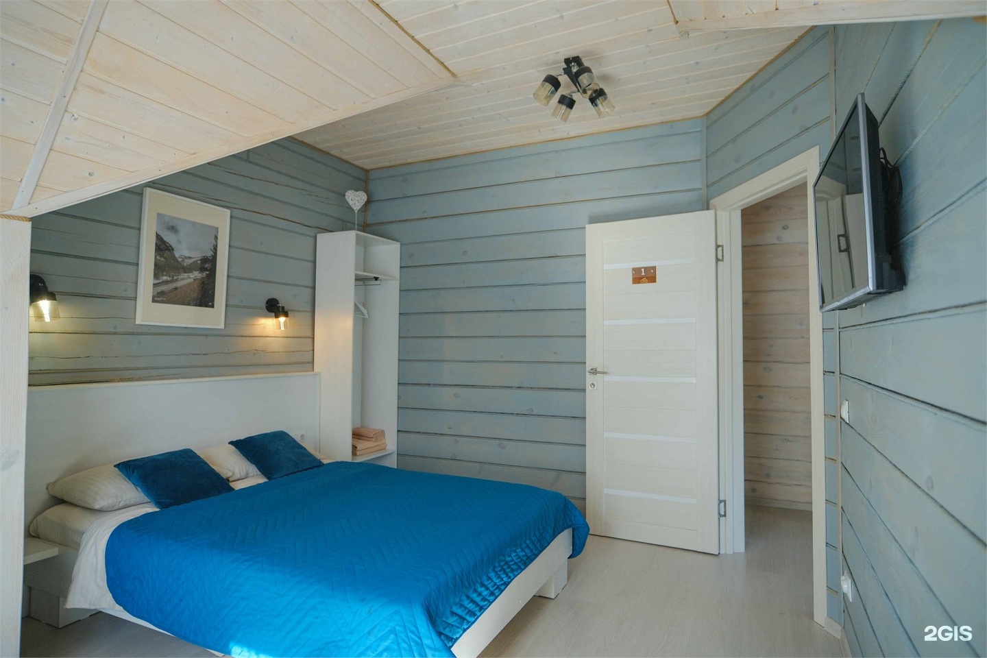 Двухэтажный коттедж - фото 23