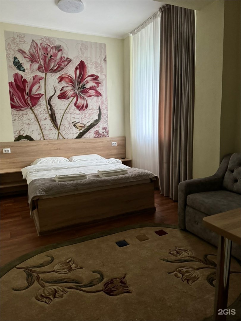 У камина (2 осн.+ 1 доп.) - фото 6