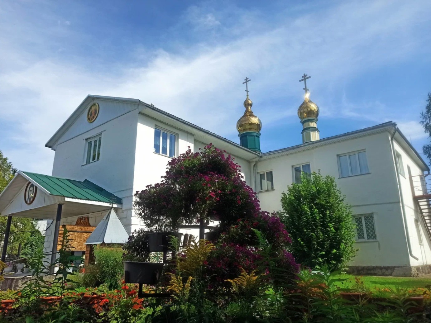 Храм сошествия Святого Духа в селе Майма - фото 2