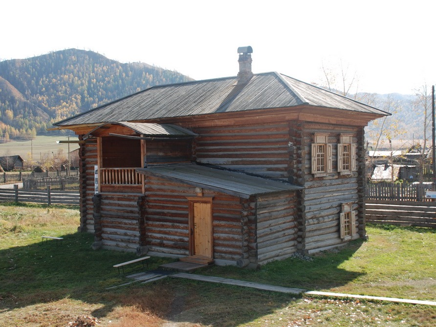 Мемориальный Дом-Музей Н.К. Рериха в селе Верхний Уймон - фото 5