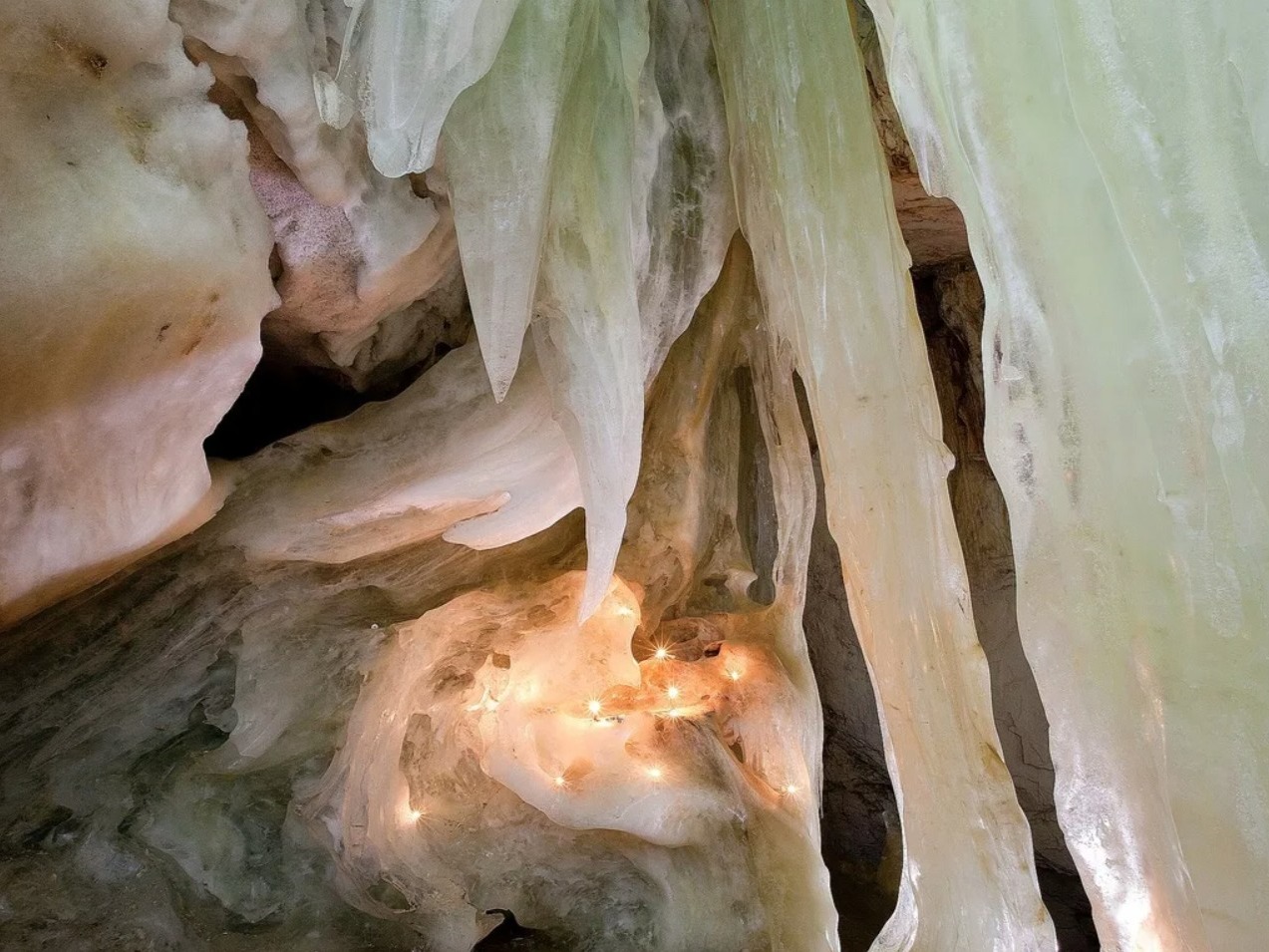 Кульдюкская ледяная пещера - фото 1