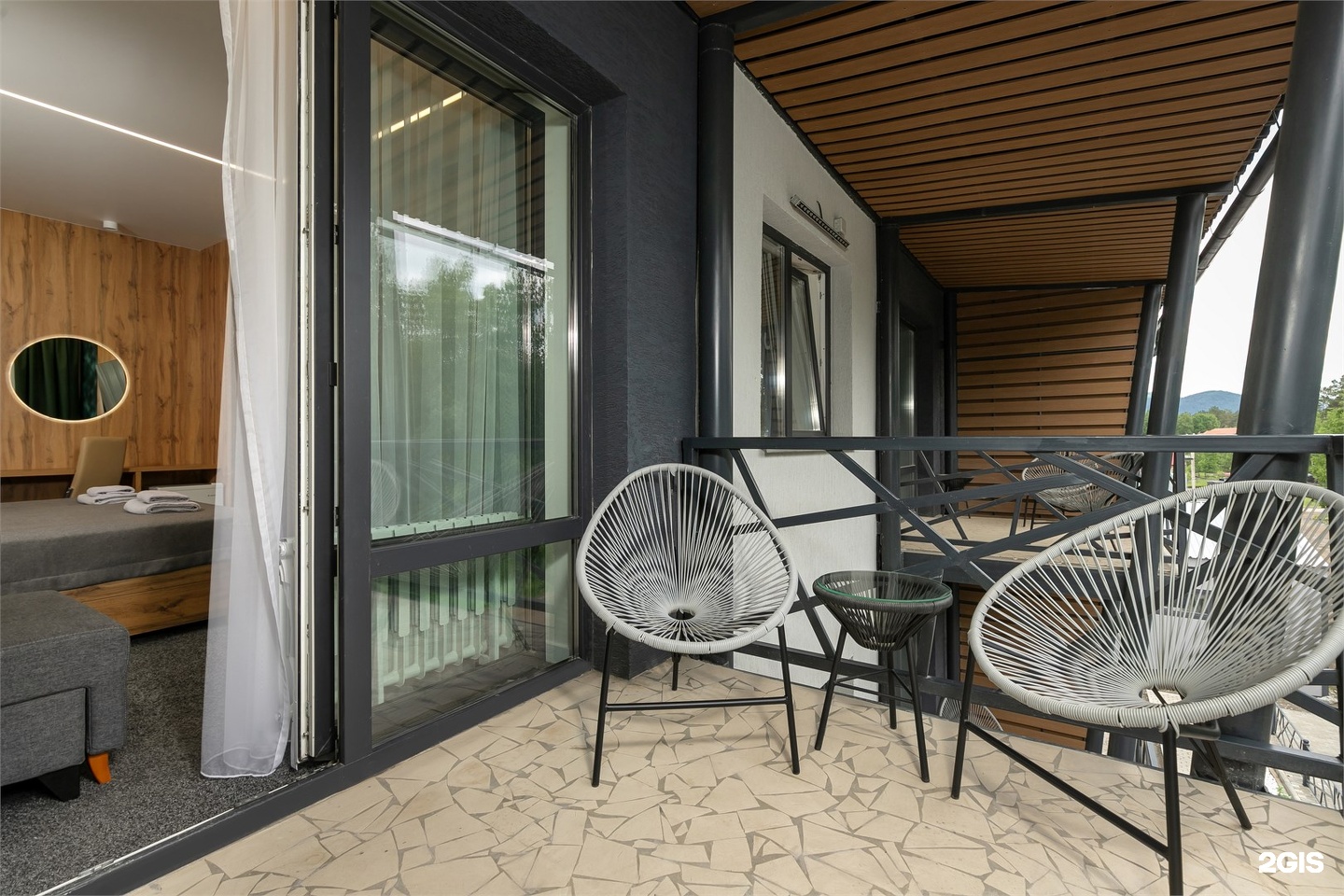 "Люкс" пятиместный номер - фото 6