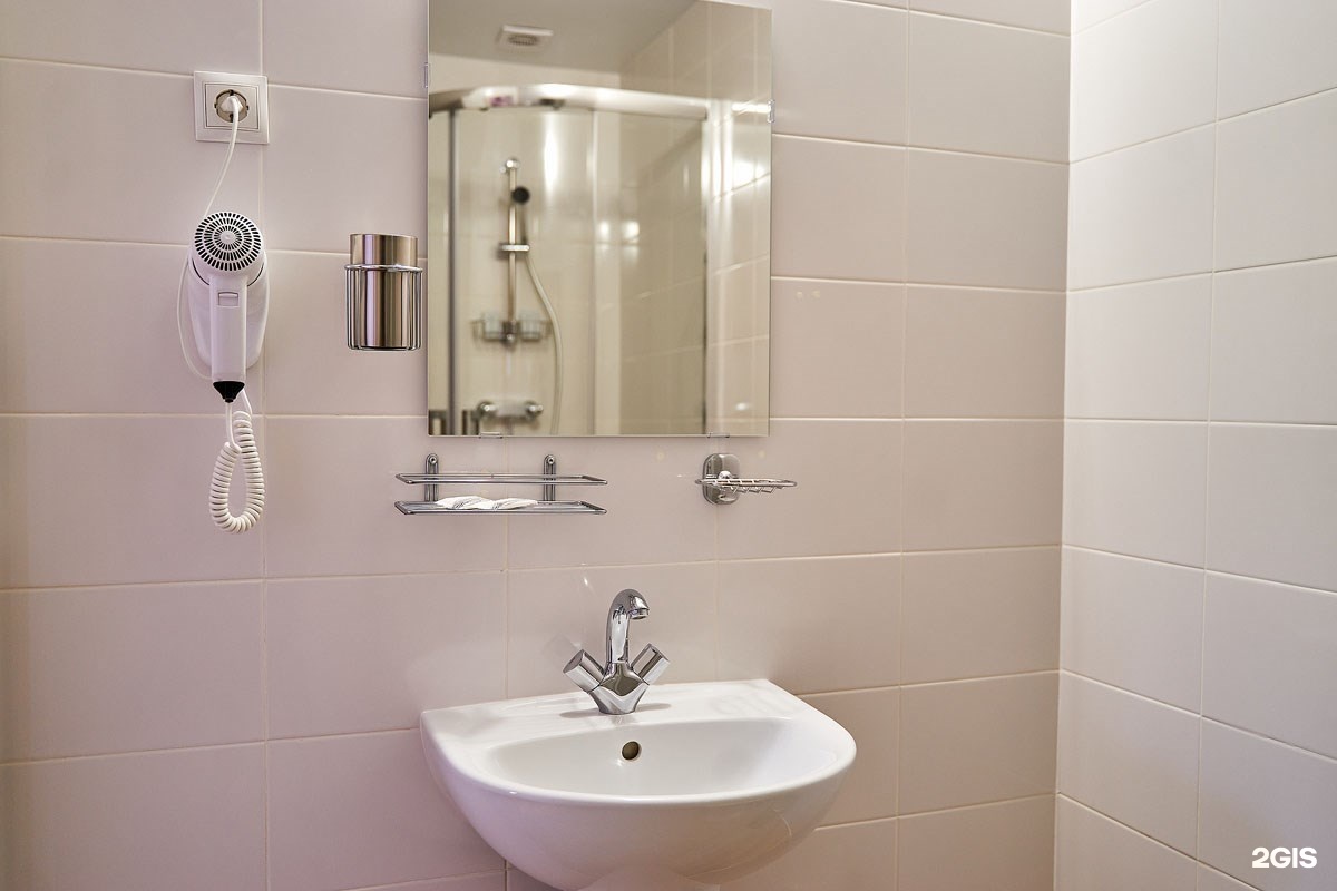 Стандарт семейный однокомнатный с террасой 2+2  двуспальная кровать+2евро-кресла - фото 3