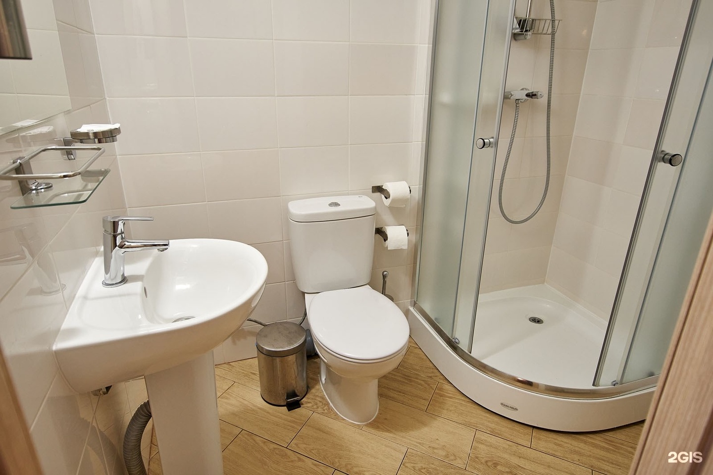 Стандарт семейный двухэтажный 3+2 (2 кровати+евро+2 кровати) - фото 6