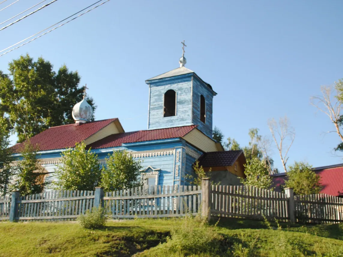Свято-Троицкий храм в селе Онгудай - фото 1