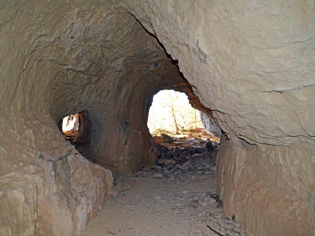 Большая Белобомская пещера - фото 3