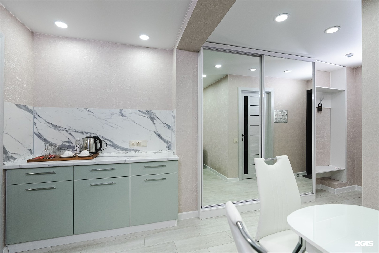 Делюкс с видом на горы - фото 3