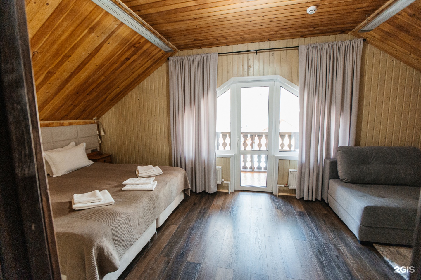 Стандарт двухкомнатный с отдельным входом в коттедже - фото 2