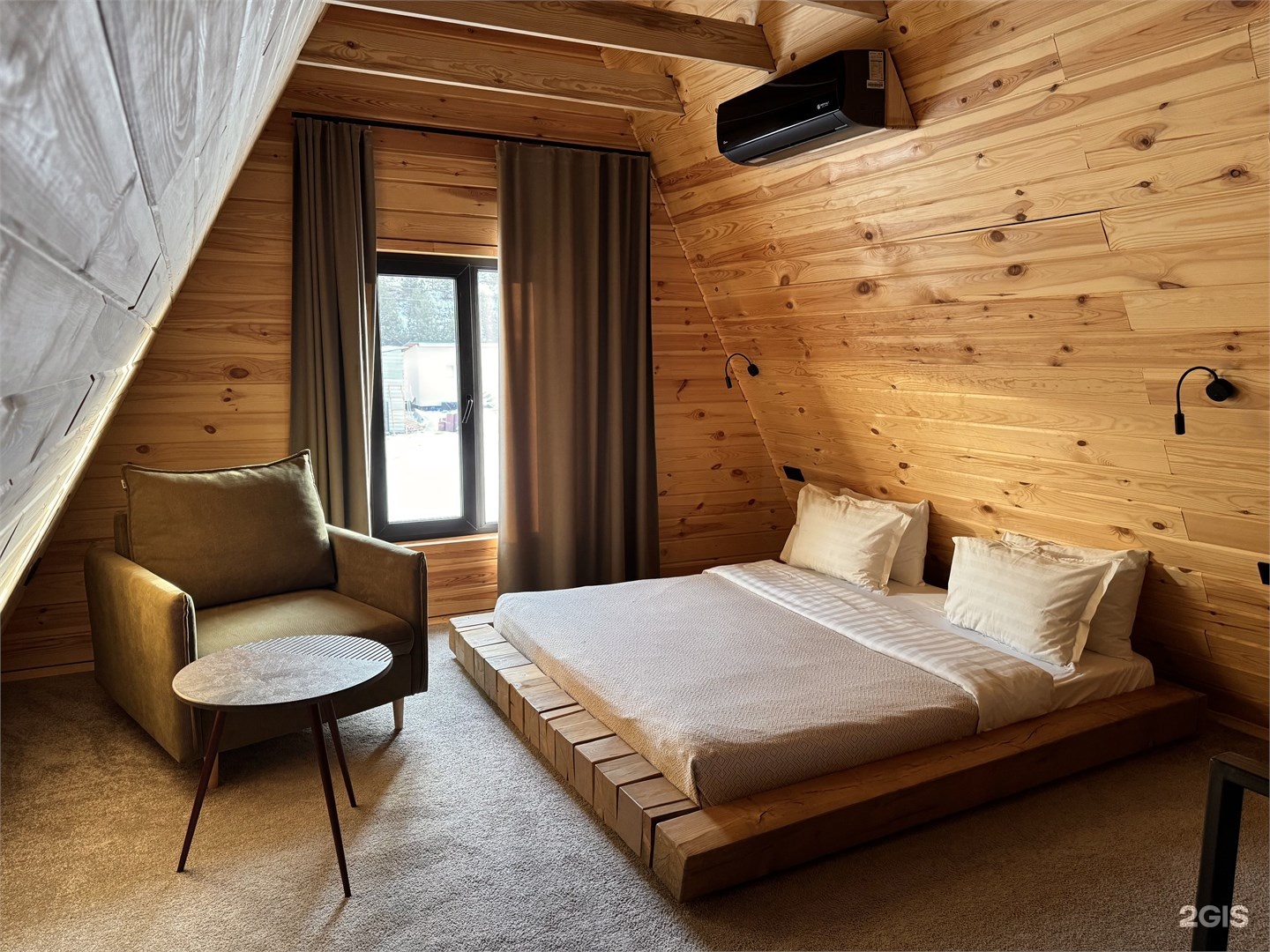 Дом А-фрейм две спальни с видом на горы - фото 7