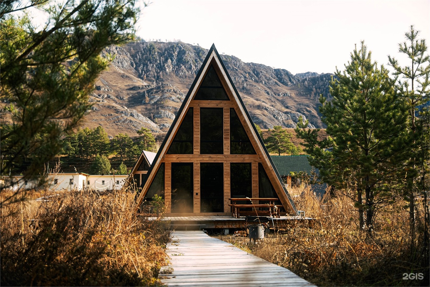 Дом А-фрейм две спальни с видом на горы - фото 15