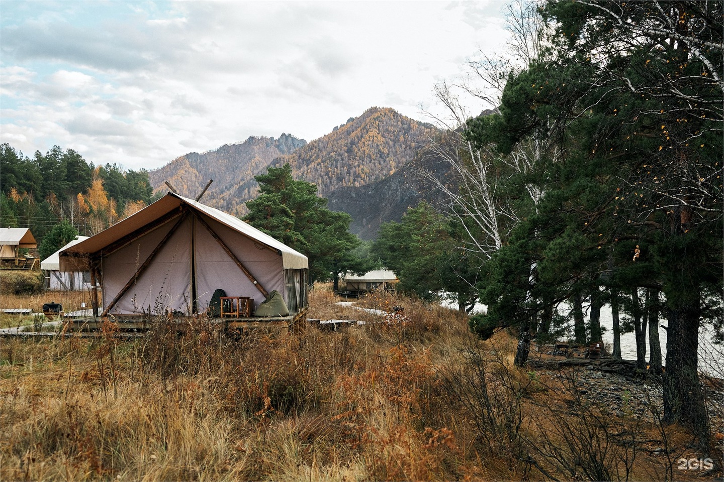 Шатер с Видом на реку - фото 1