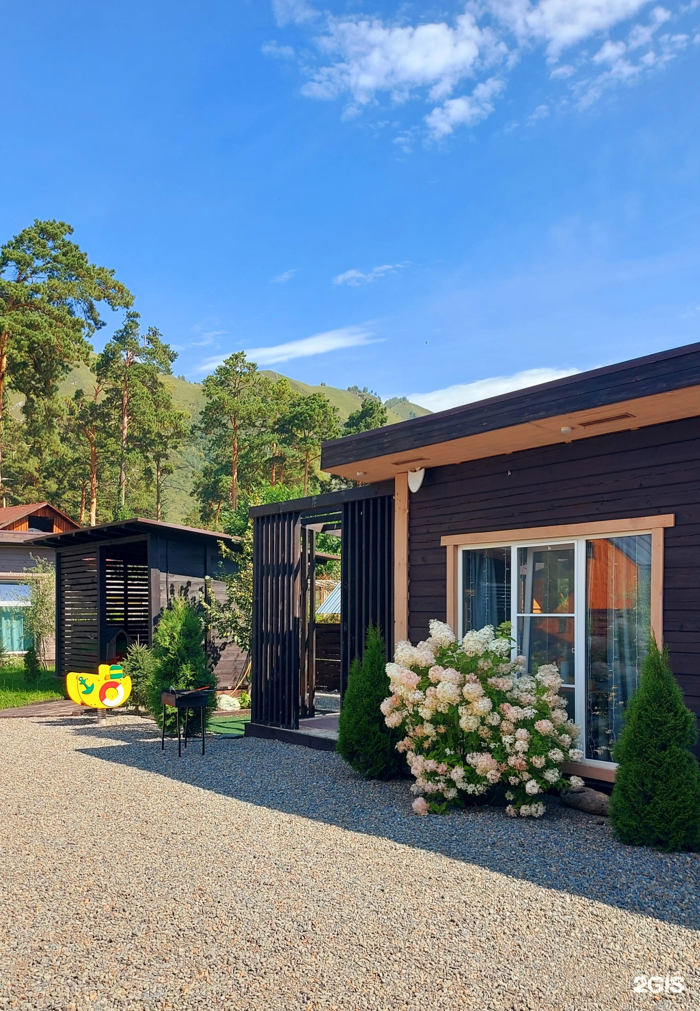 Дом с баней и мангальной зоной - фото 1