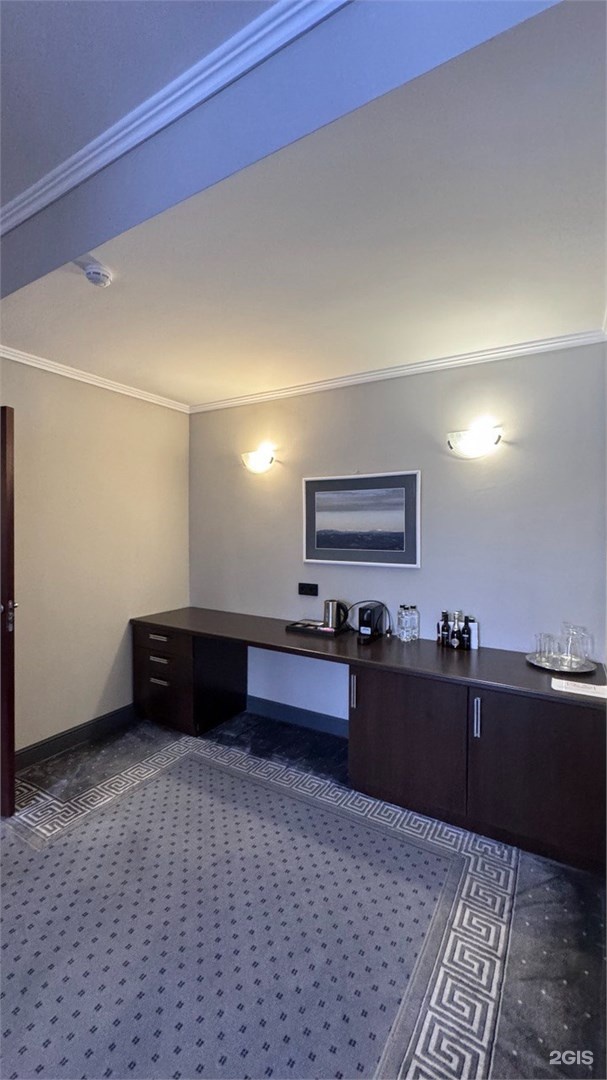 Люкс с видом на озеро (Отель «Югославский») - фото 5