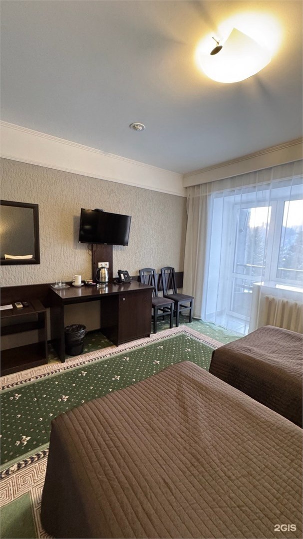 Стандарт коннекшн-двухместный с видом на озеро (Отель «Alira Palace») - фото 4