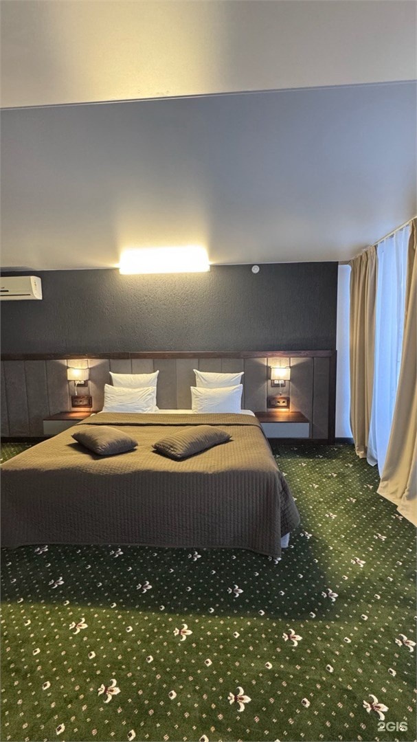 Люкс двухуровневый с видом на озеро (Отель «Alira Palace») - фото 1