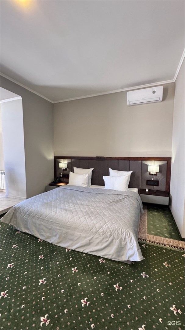 Студия без вида на озеро (Отель «Alira Palace») - фото 1