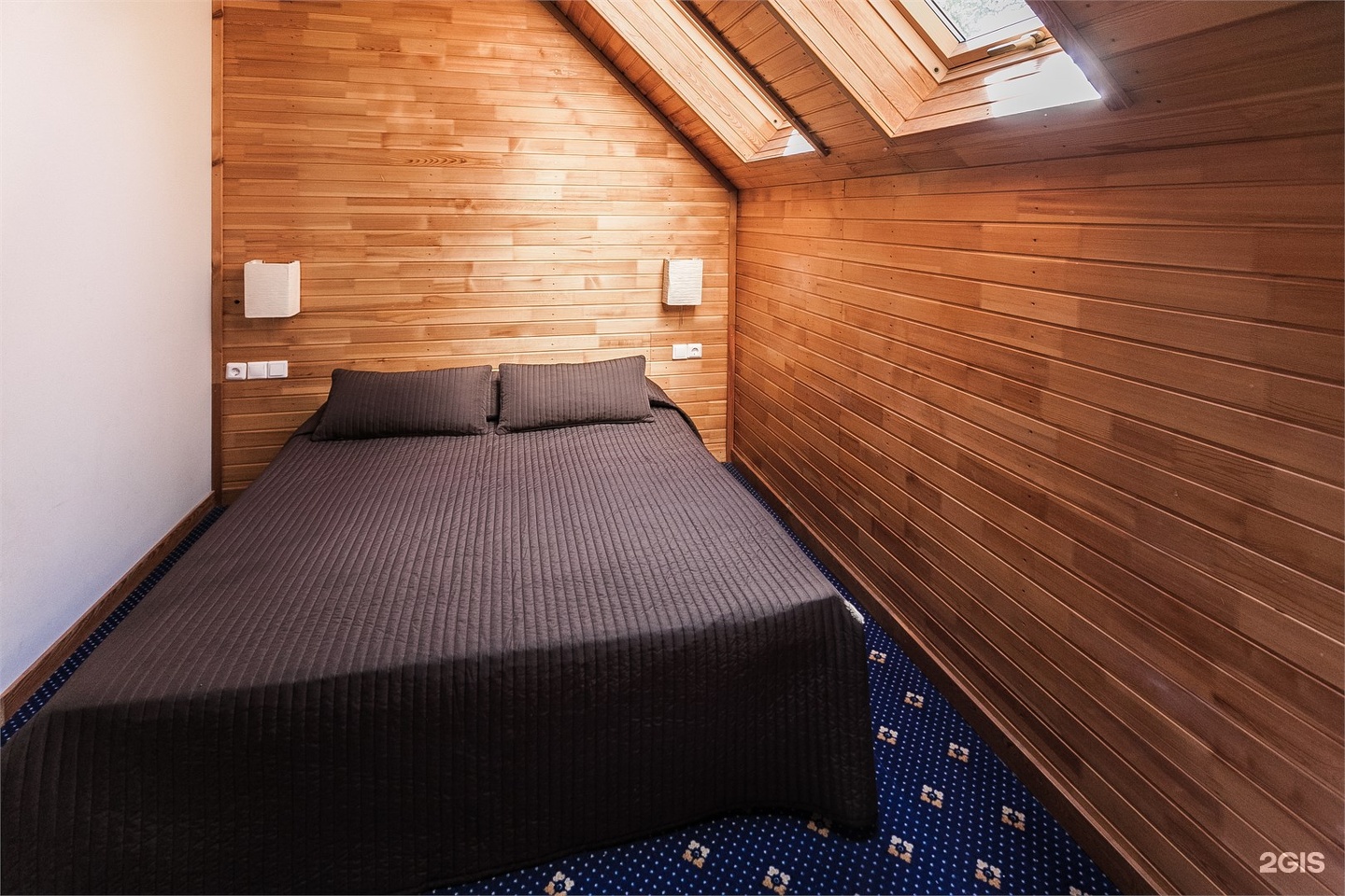 Стандарт с двухспальной кроватью ( Отель Шале) - фото 9