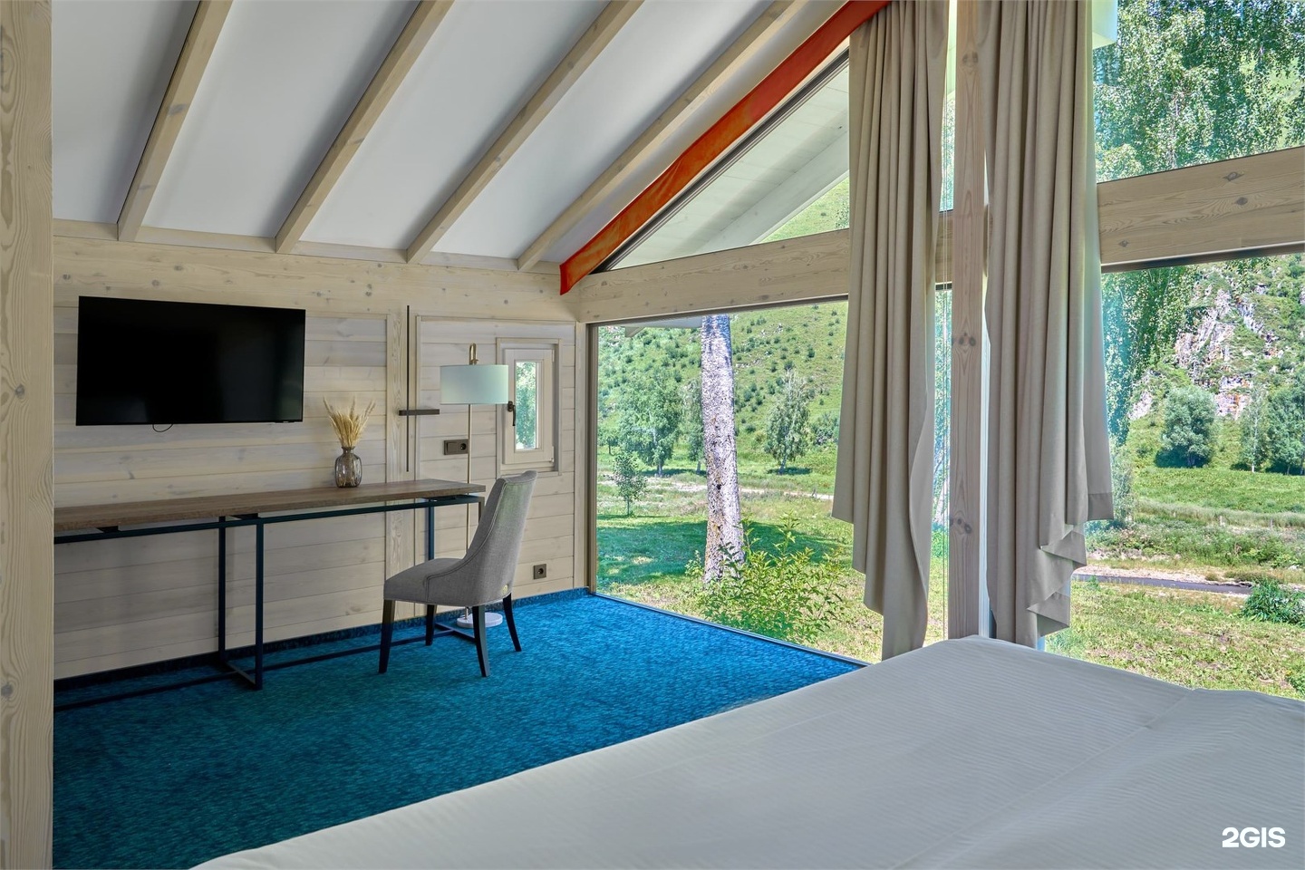 Шале с двуспальной кроватью 1-я линия - фото 6