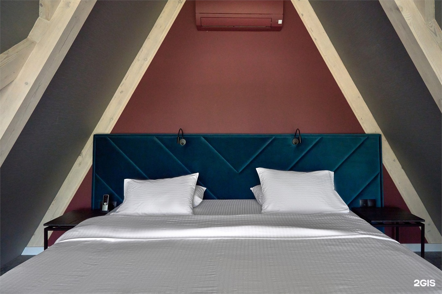 Шале с террасой и видом на горы - фото 5