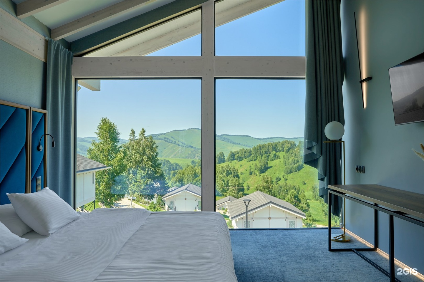 Дуплекс Дабл с панорамным видом на горы - фото 3