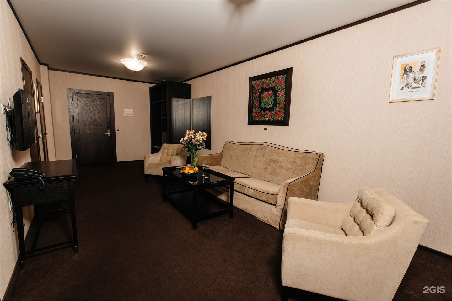 Люкс с двумя спальнями - фото 3