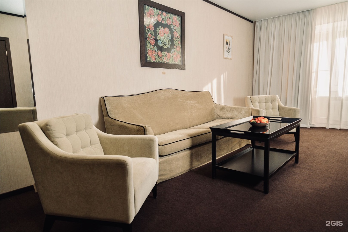 Люкс с двумя спальнями - фото 4