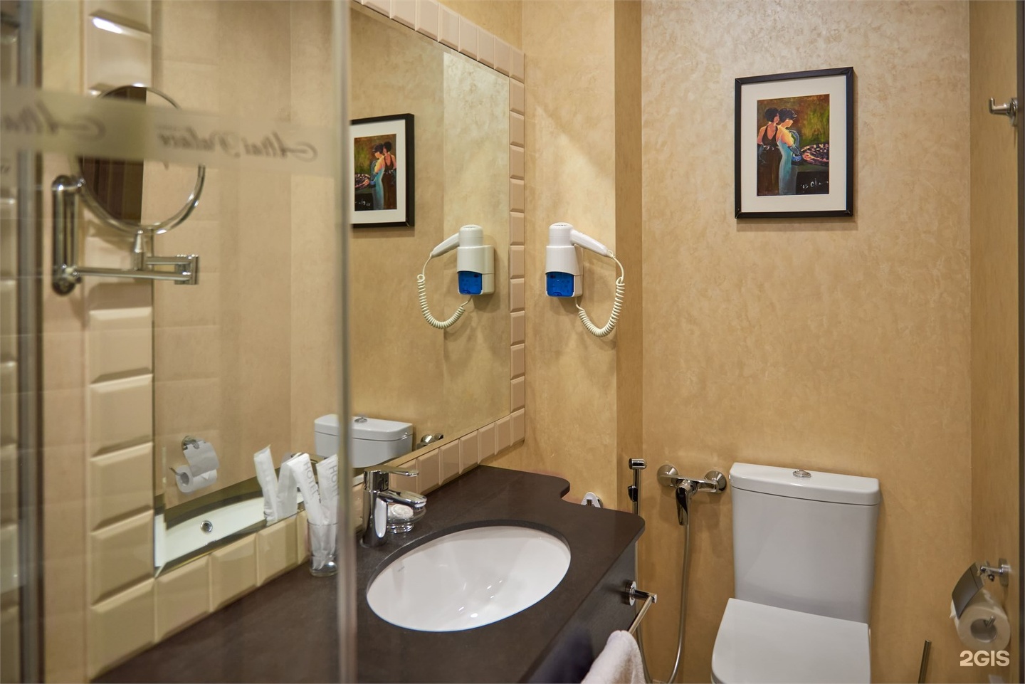 Стандарт с двумя полутораспальными кроватями - фото 6