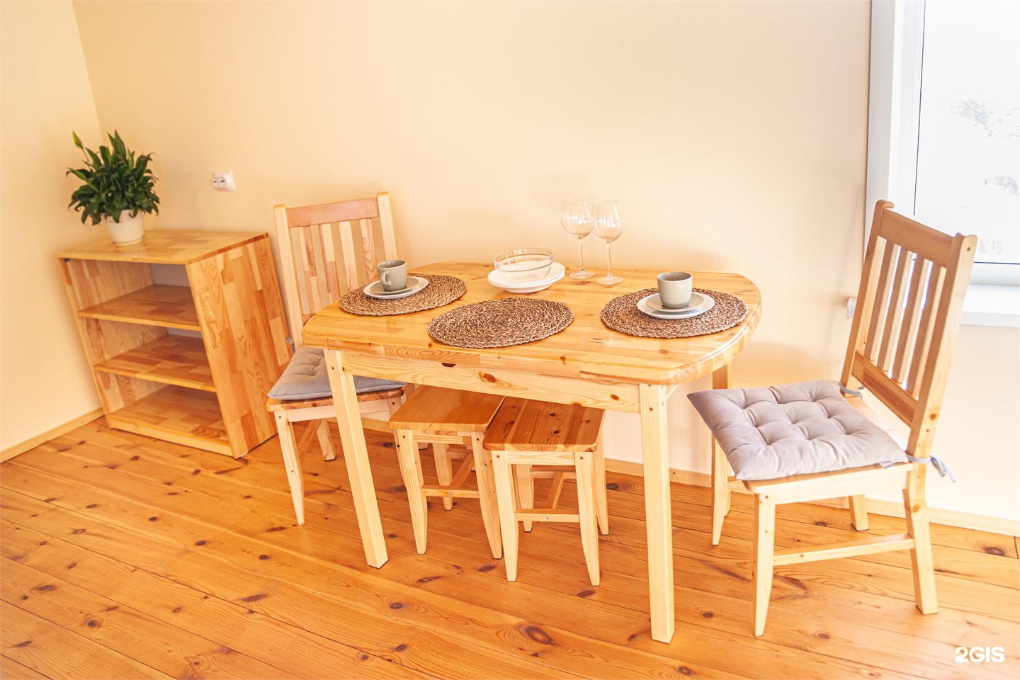 Трёхместный благоустроенный номер на берегу Катуни с кухней - фото 7