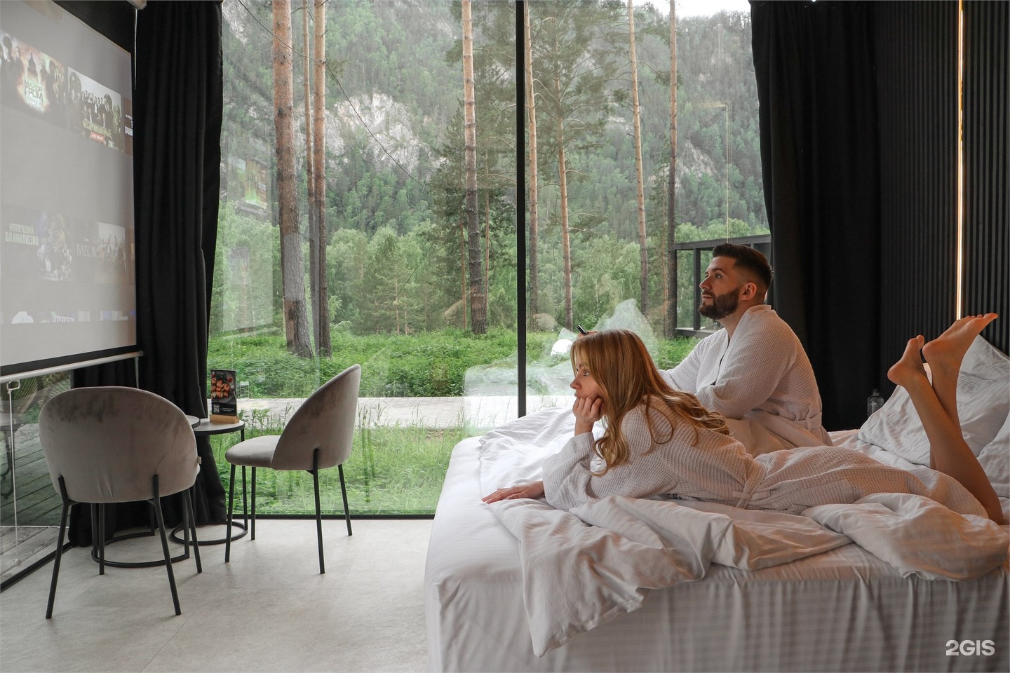 Зеркальный дом - фото 4