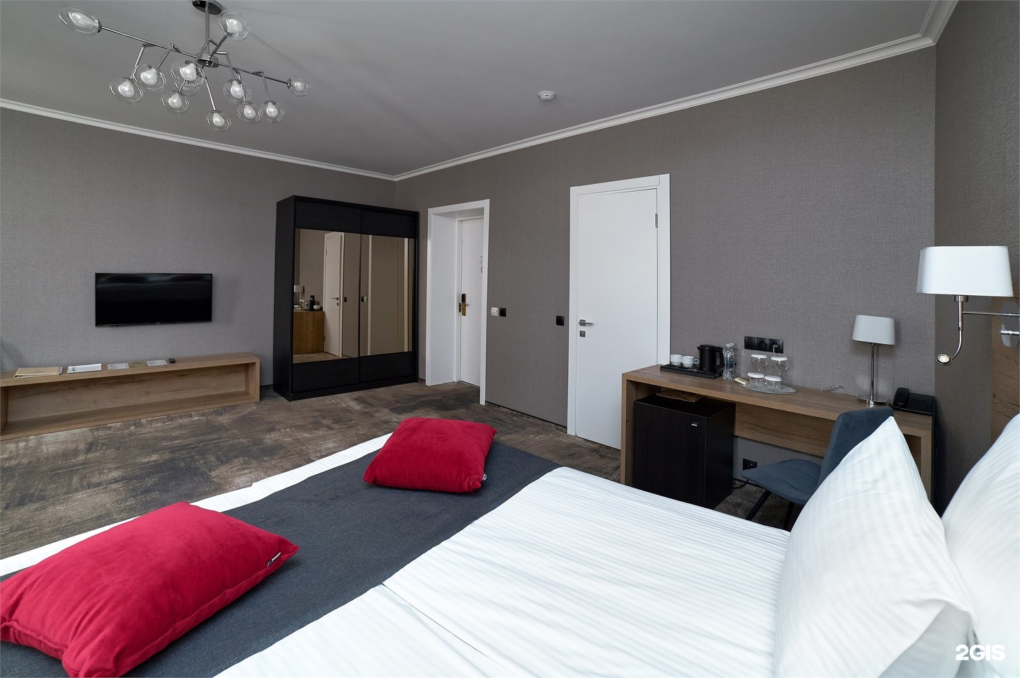 Джуниор Сюит - фото 14