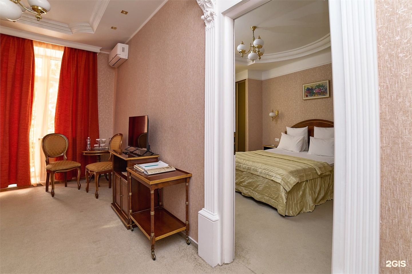 Люкс с балконом - фото 4