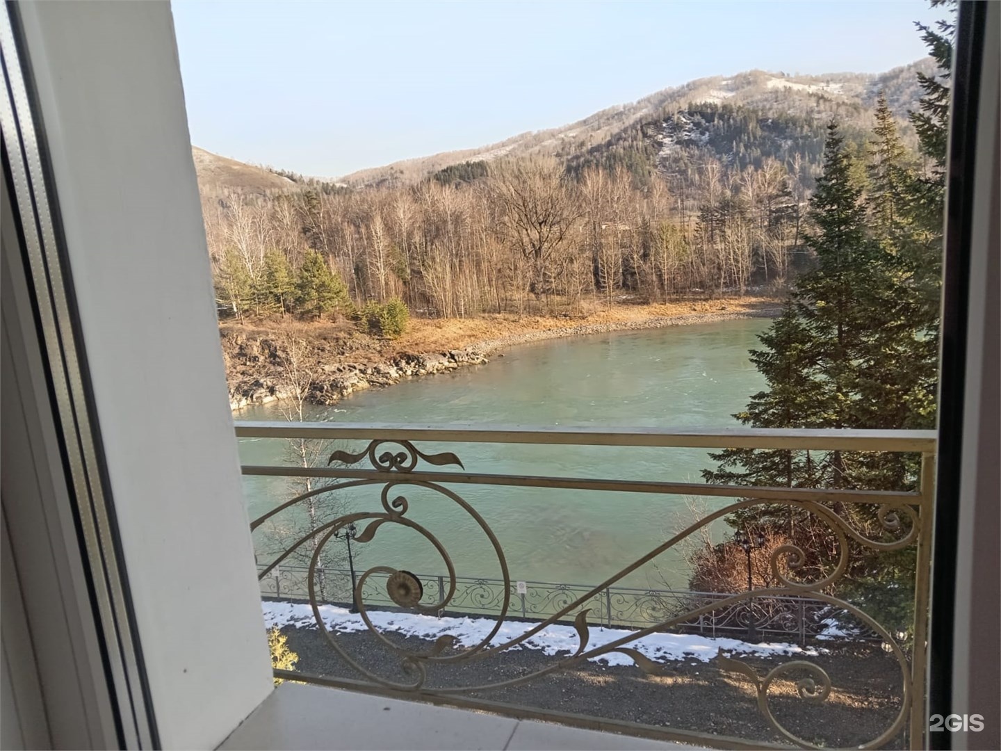 Люкс с балконом - фото 5