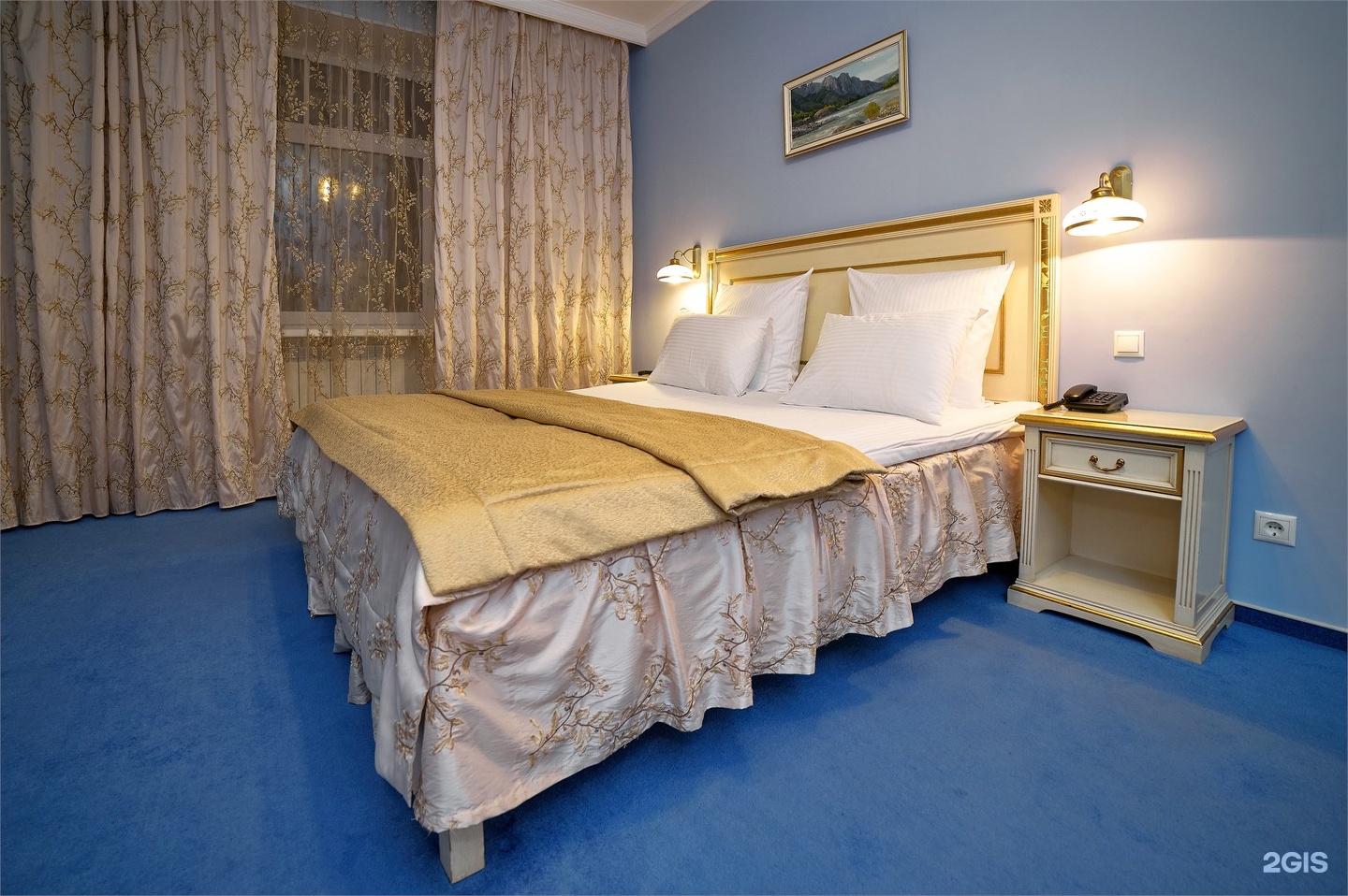 Люкс с балконом - фото 6