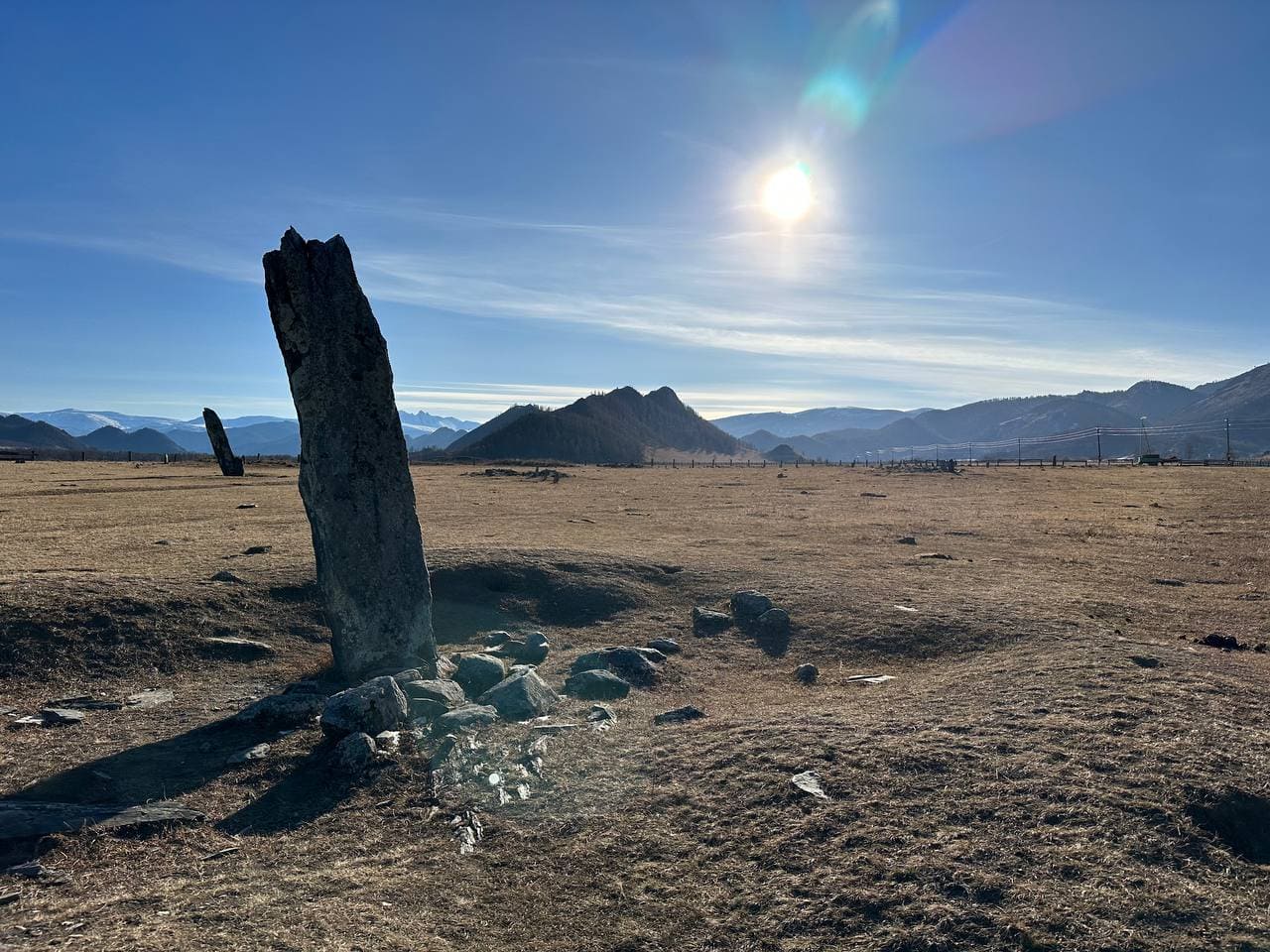 КРАЕУГОЛЬНЫЙ КАМЕНЬ