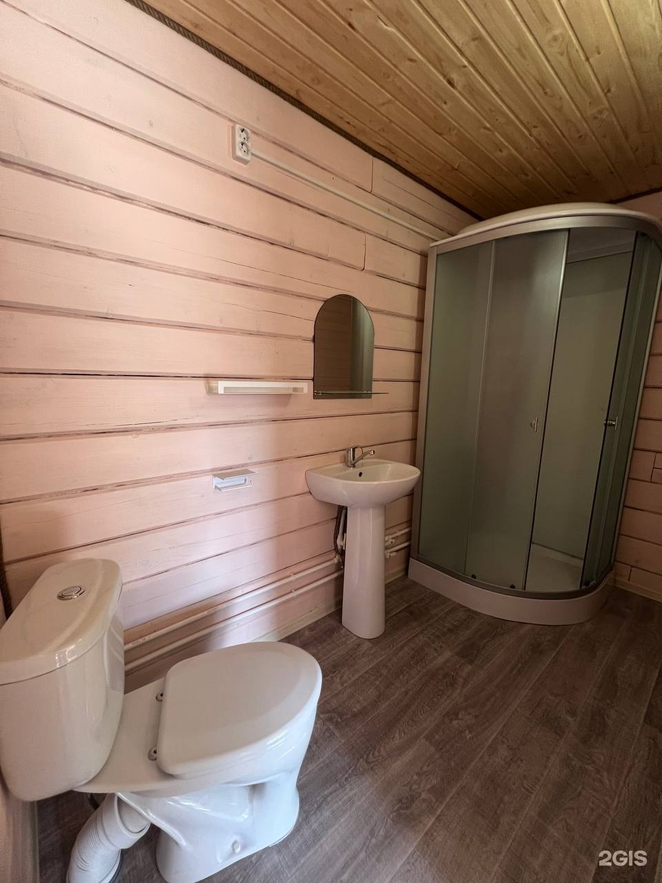 Двухместный номер с двуспальной кроватью - фото 4