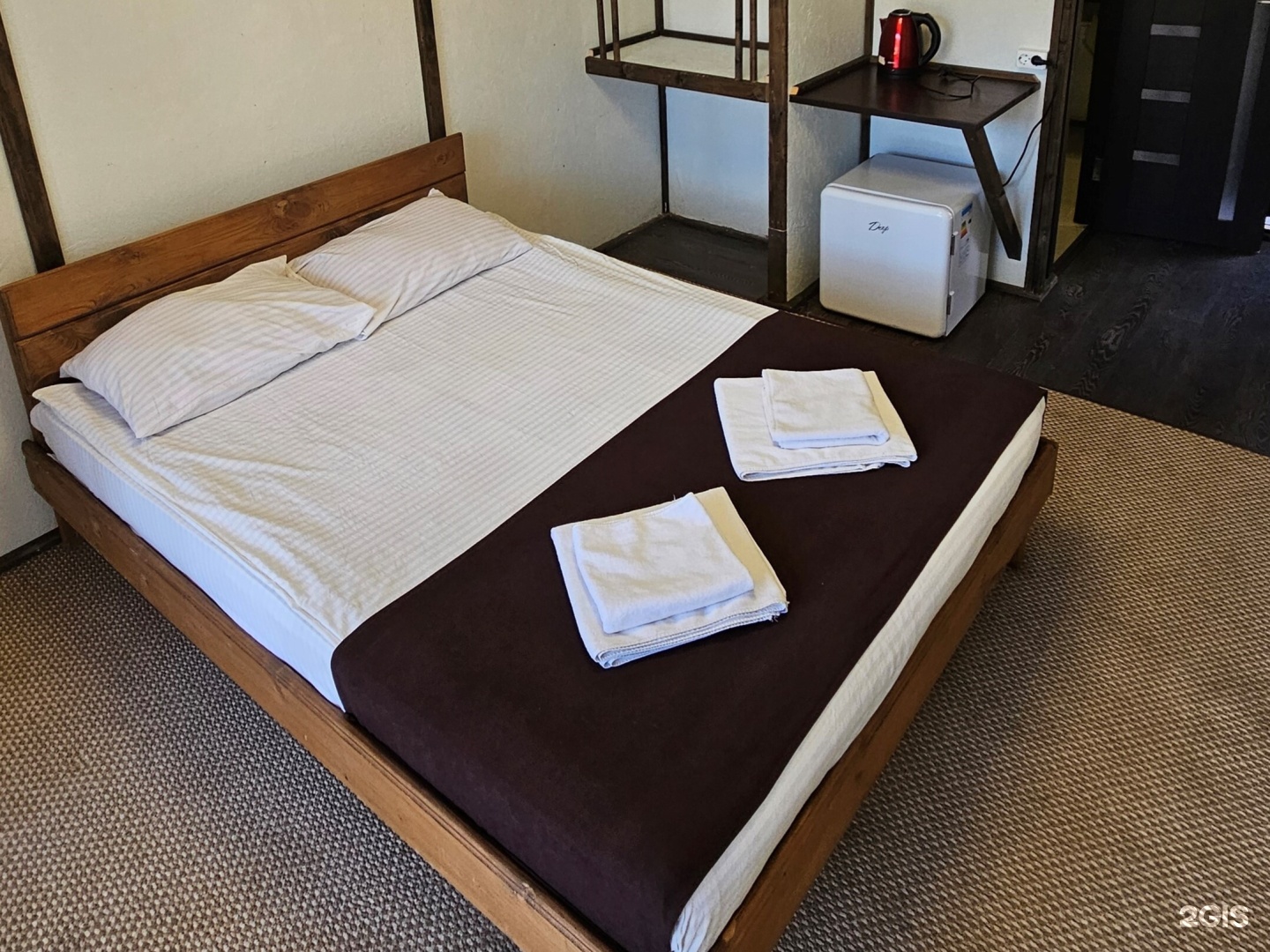 "Категория ТК" Номер с 2-спальной кроватью на первой линии в коттедже с террасой  - фото 4