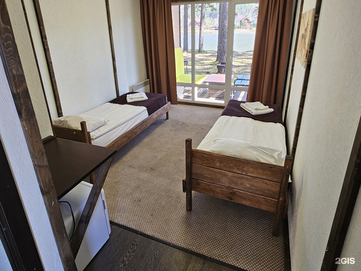 "Категория ТК" Номер с двумя 1-спальными кроватями на первой линии в коттедже с террасой  - фото 3